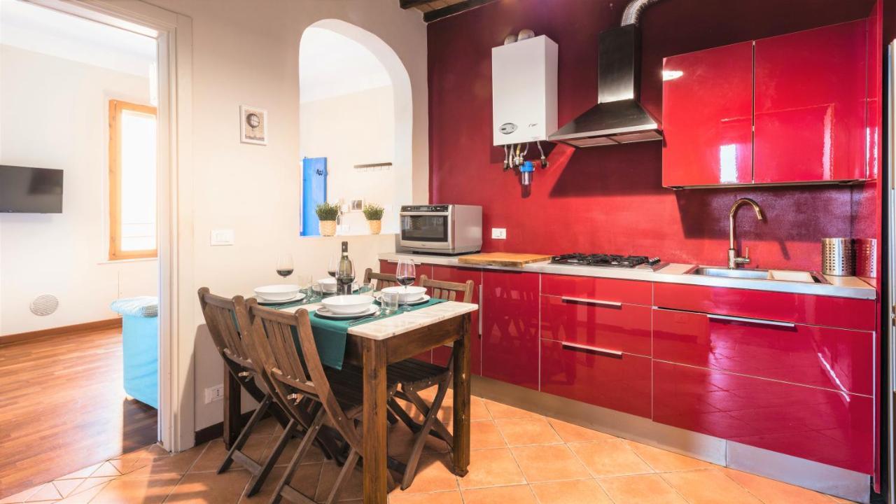 Hostly - La Pera Suite Apartment - 2 Bedrooms, Full Center Πίζα Εξωτερικό φωτογραφία