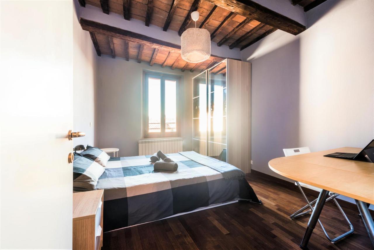 Hostly - La Pera Suite Apartment - 2 Bedrooms, Full Center Πίζα Εξωτερικό φωτογραφία